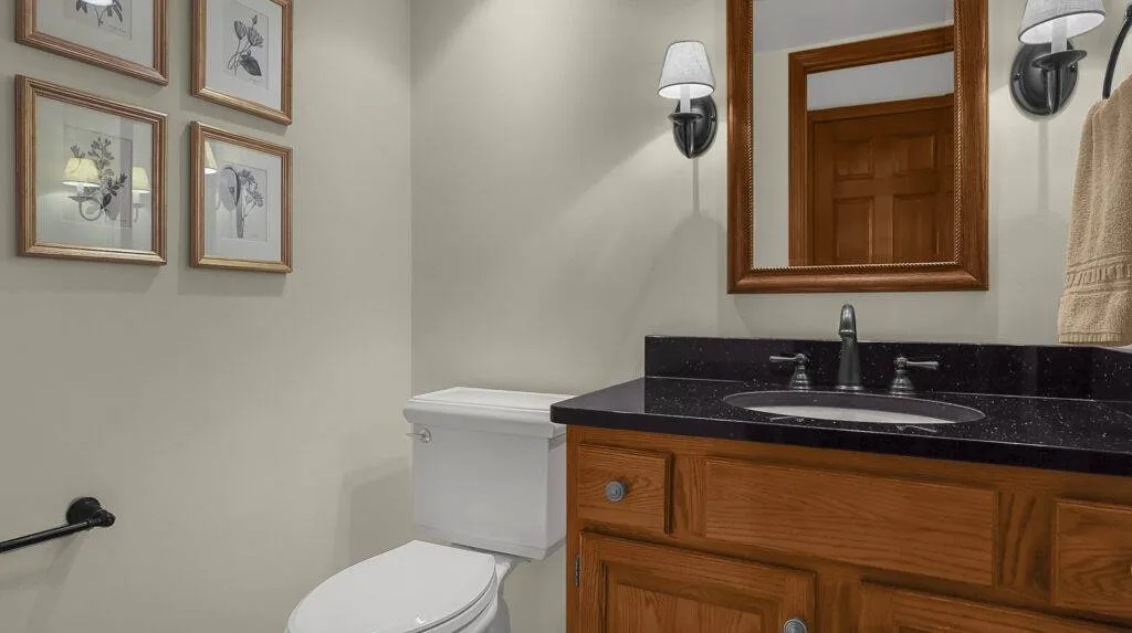 22-print-1314-lakeside-way