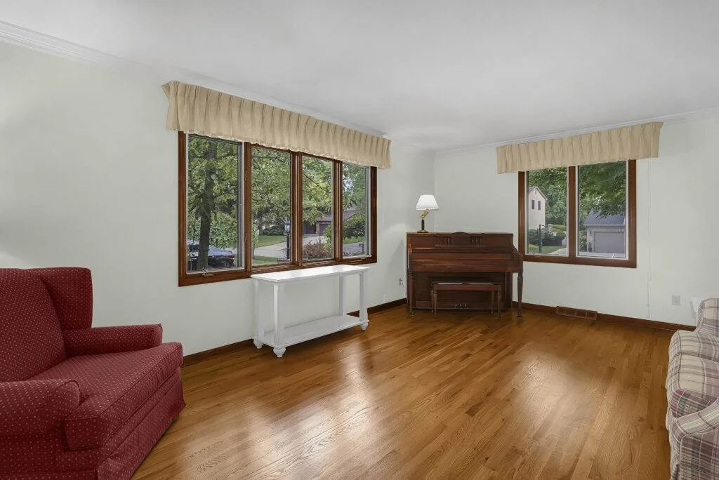 21-print-1177-blind-brook-dr