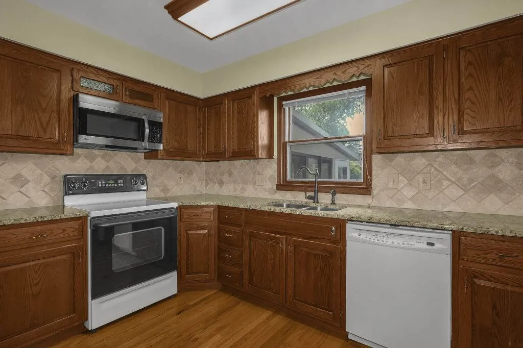 24-print-1177-blind-brook-dr