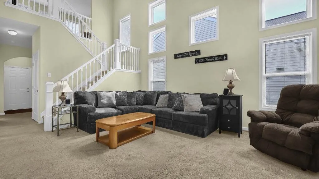 25-print-5975-deansboro-dr