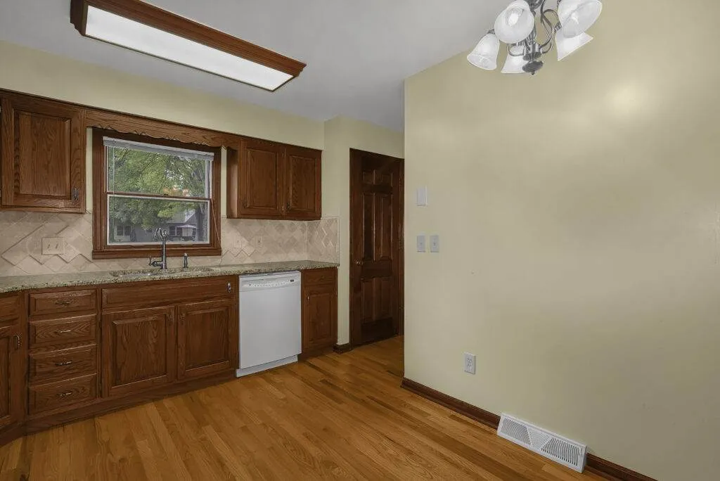 27-print-1177-blind-brook-dr