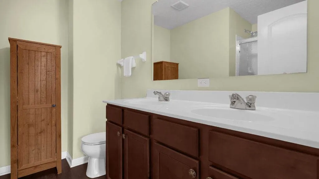 39-print-5975-deansboro-dr