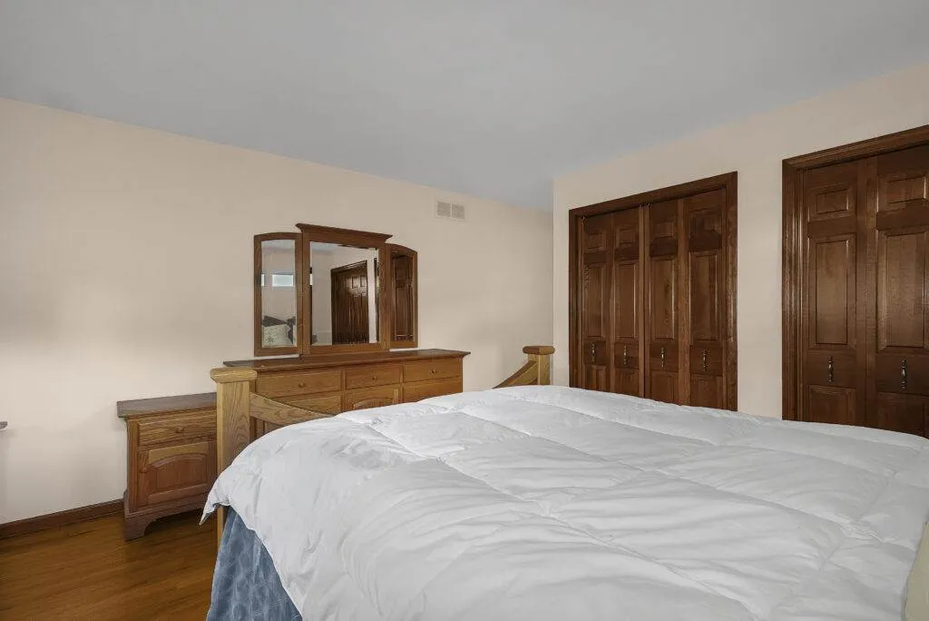 41-print-1177-blind-brook-dr