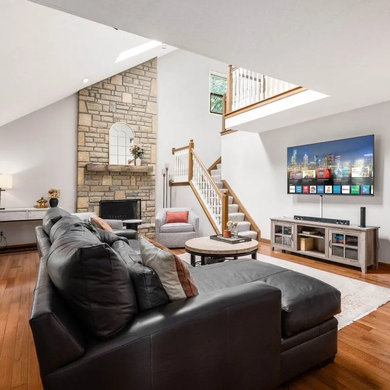 022_ Dr Columbus OH 43235 USA