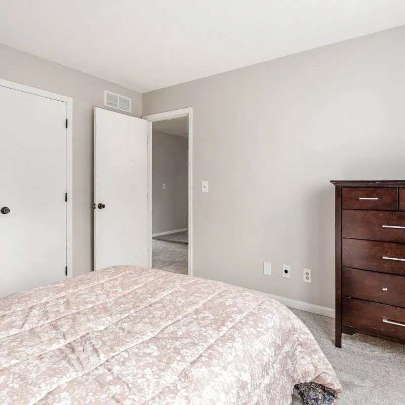 035_ Dr Columbus OH 43235 USA