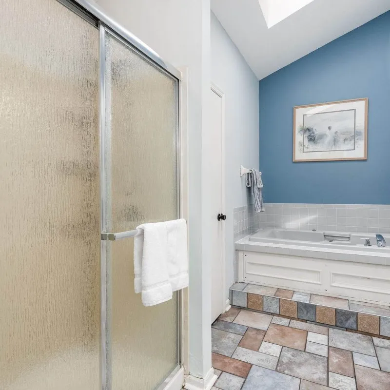 039_ Dr Columbus OH 43235 USA