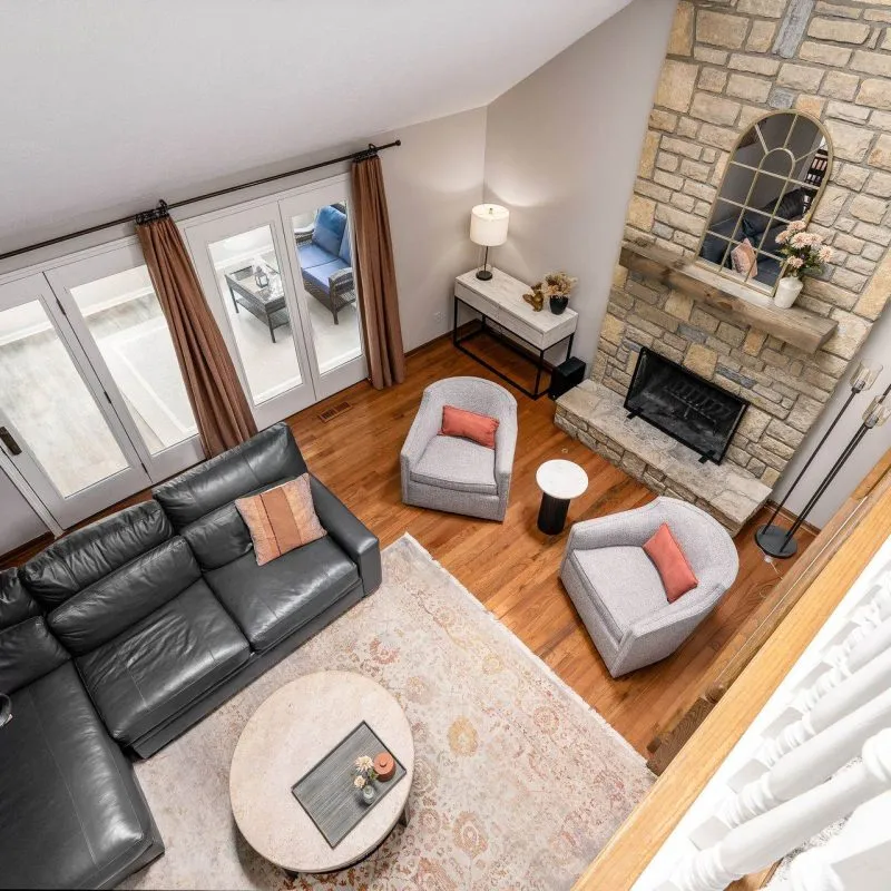 043_ Dr Columbus OH 43235 USA