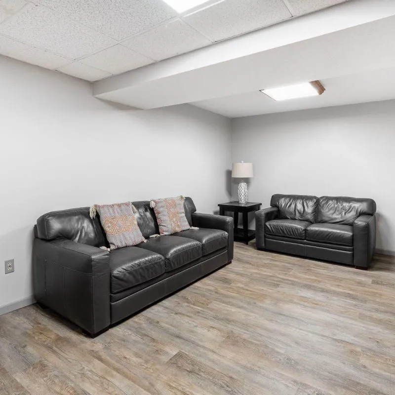 048_ Dr Columbus OH 43235 USA