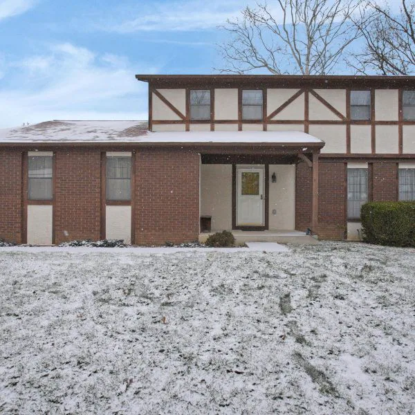 1-web-or-mls-7010-rockwoods-pl