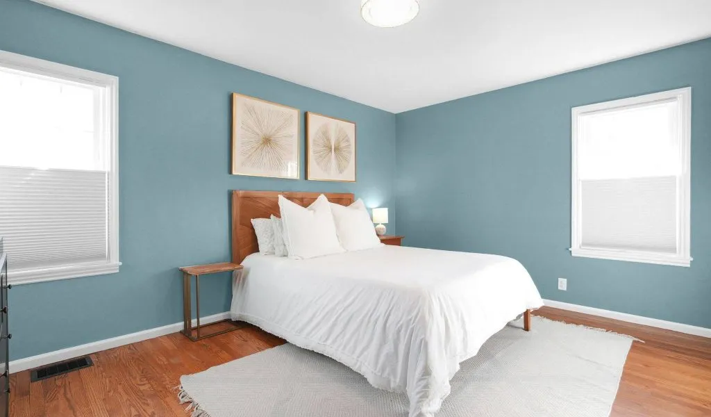 11-web-or-mls-381-e-jeffrey-pl