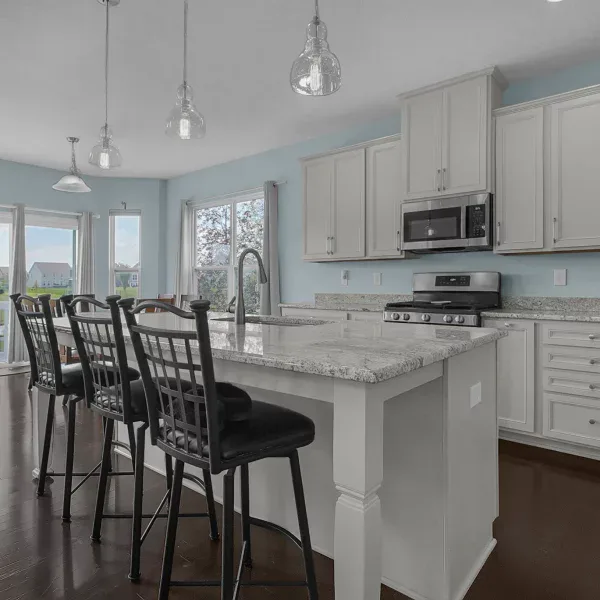 11-web-or-mls-5609-meadowhaven-dr