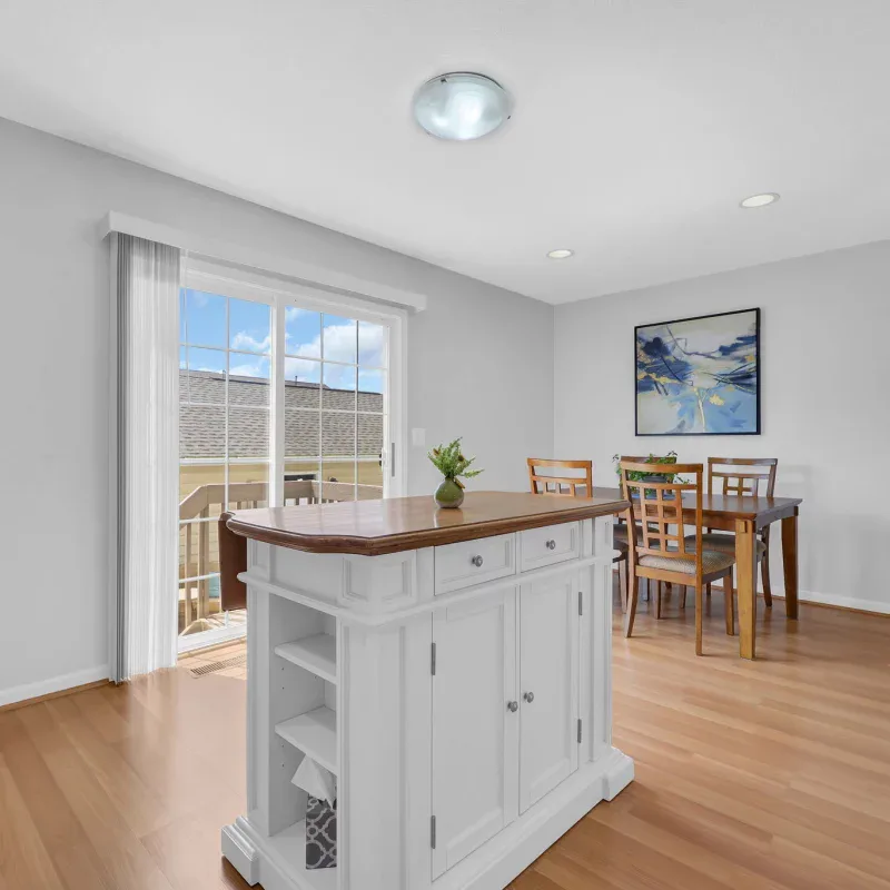 11-web-or-mls-7235-colonial-affair-dr