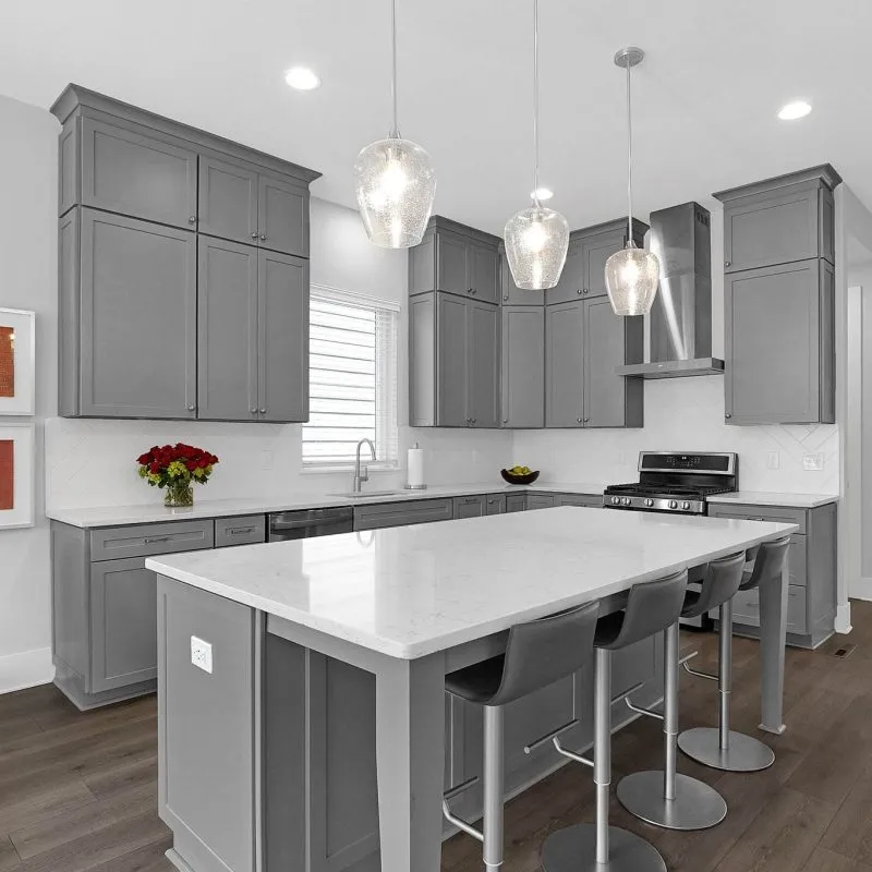 12-web-or-mls-935-pullman-pl