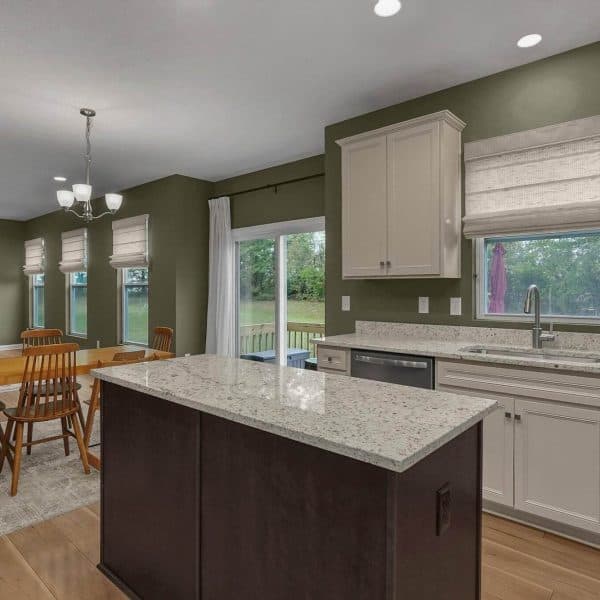 13-web-or-mls-162-silver-pne-ln