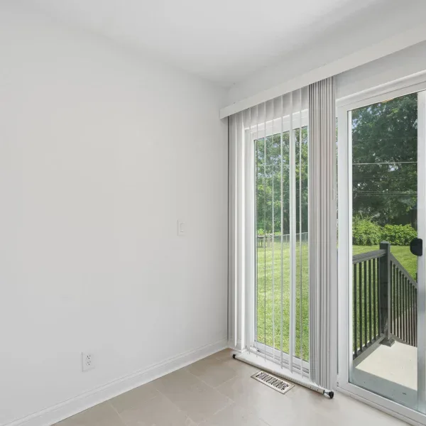14-web-or-mls-196-maple-dr