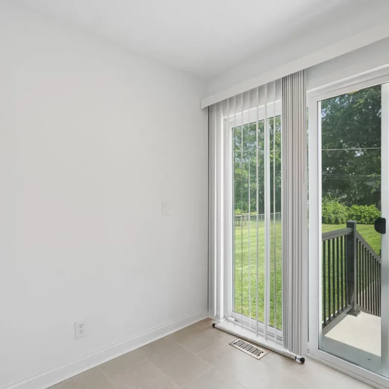 14-web-or-mls-196-maple-dr