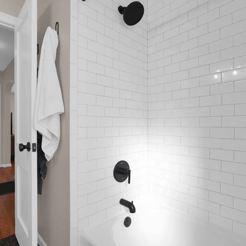 14-web-or-mls-381-e-jeffrey-pl