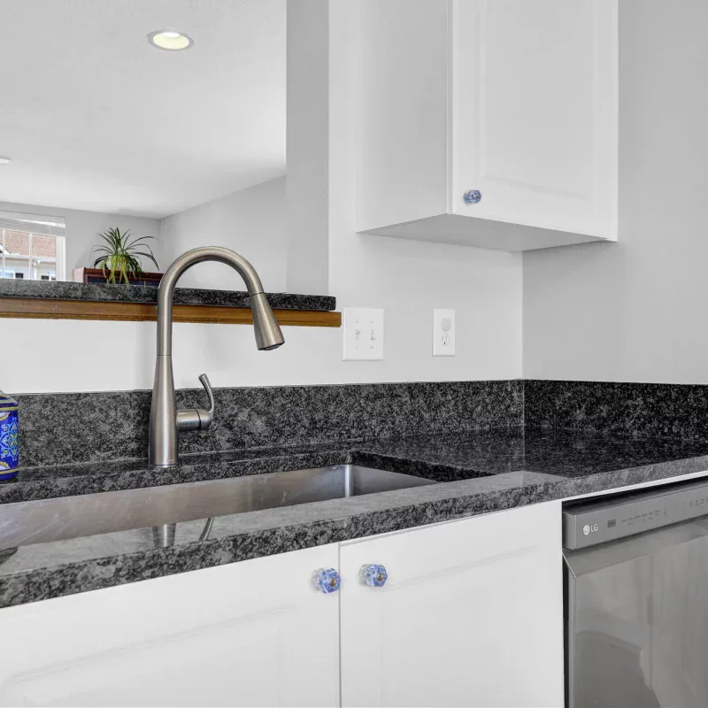 15-web-or-mls-7235-colonial-affair-dr