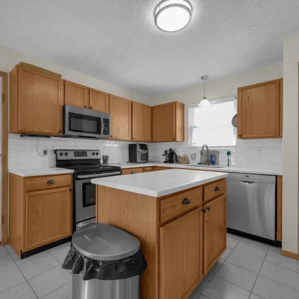 15-web-or-mls-7753-lantana-ave