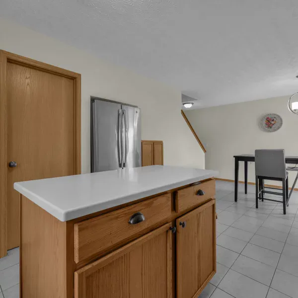 17-web-or-mls-7753-lantana-ave