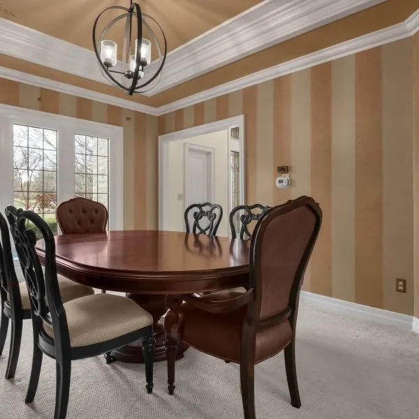 18-web-or-mls-1650-sherborne-ln