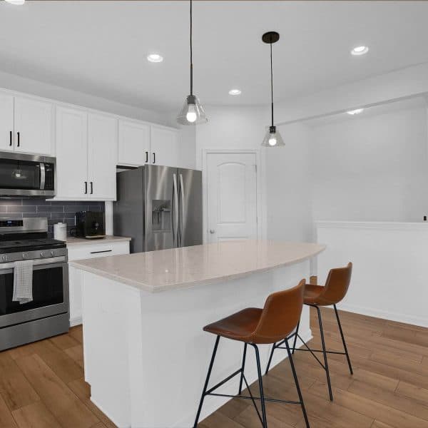 18-web-or-mls-7234-white-cap-dr
