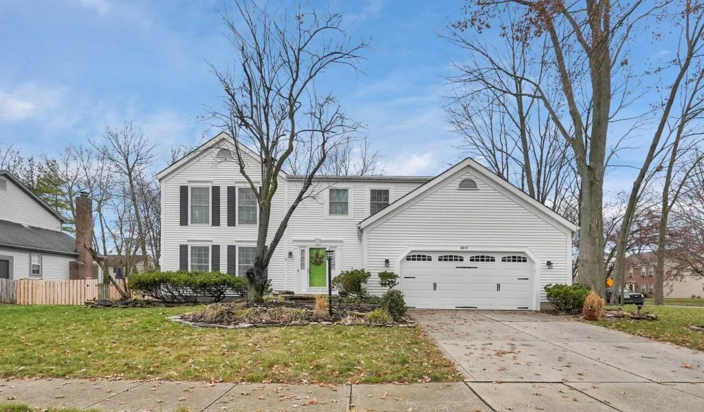 2-web-or-mls-8017-oakwind-ct