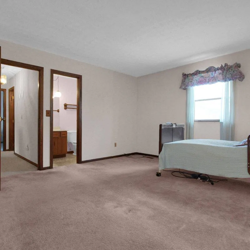 20-web-or-mls-7010-rockwoods-pl