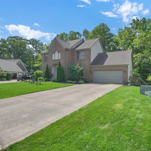 21-web-or-mls-295-woodsfield-ct