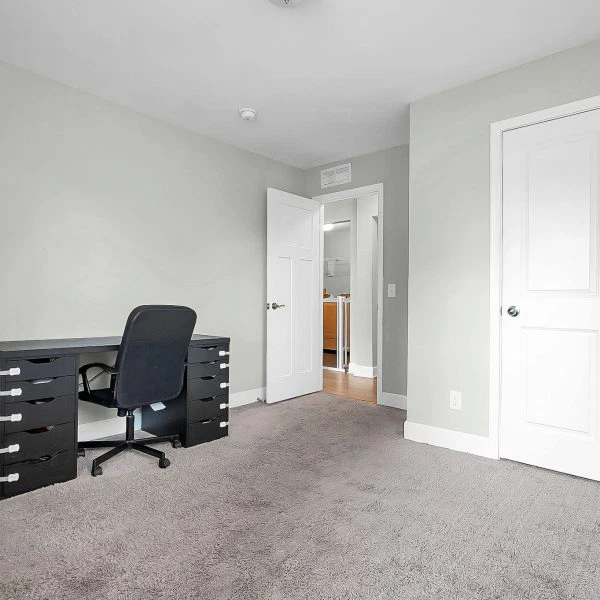 23-web-or-mls-229-s-highland-ave