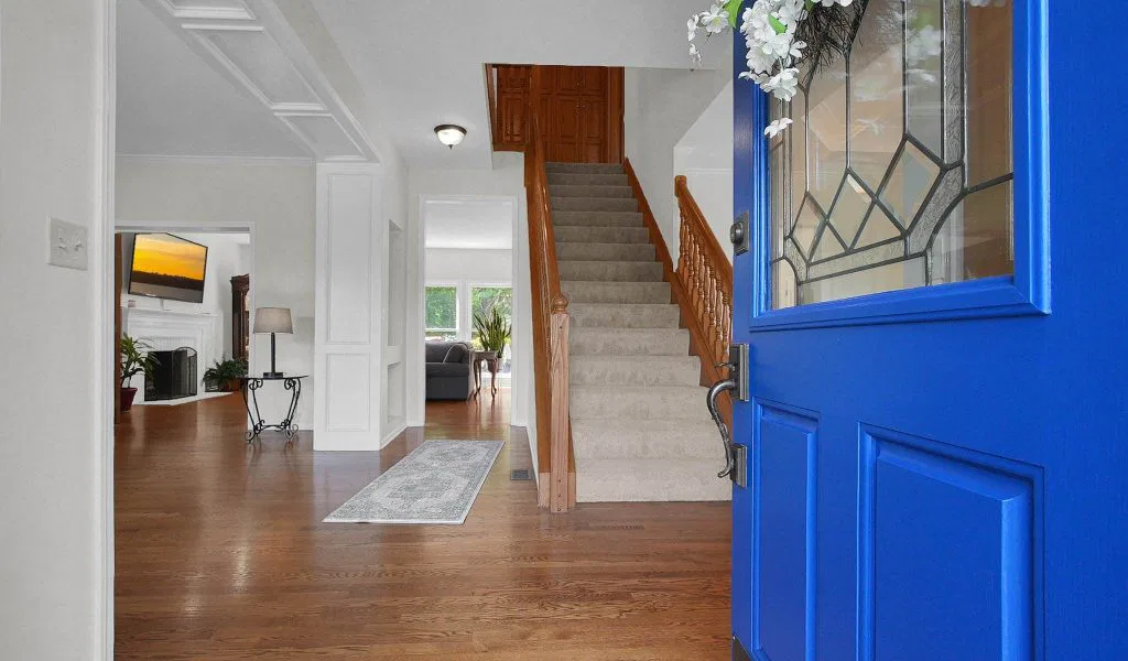 23-web-or-mls-295-woodsfield-ct