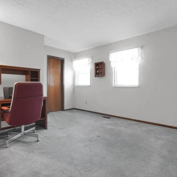 23-web-or-mls-7010-rockwoods-pl