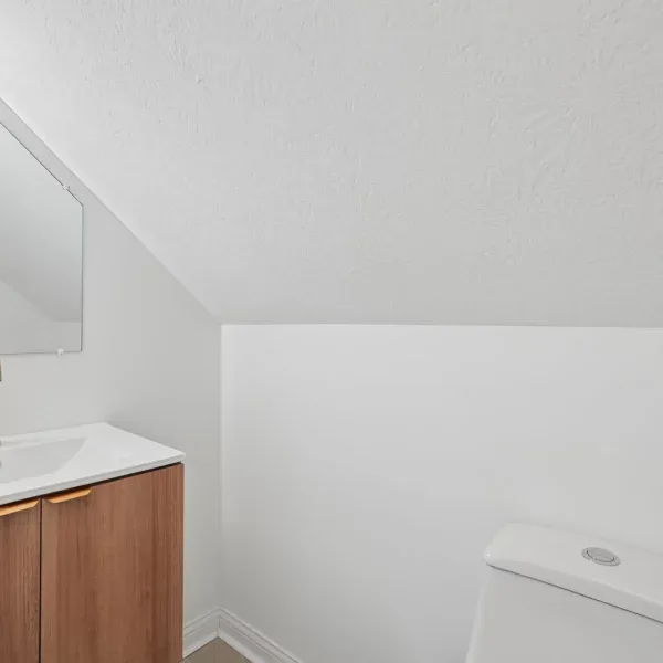 24-web-or-mls-196-maple-dr