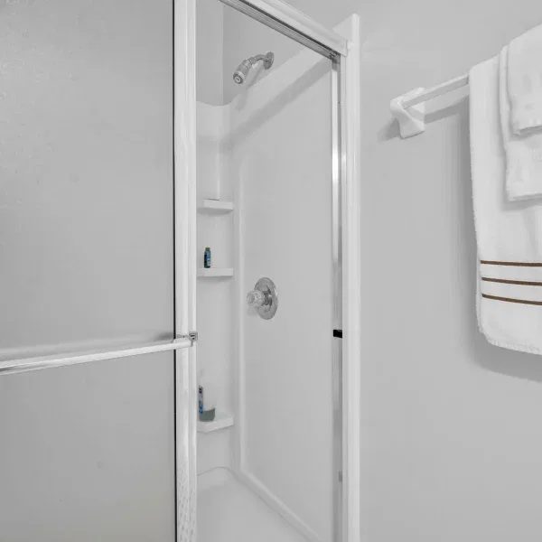 24-web-or-mls-7235-colonial-affair-dr