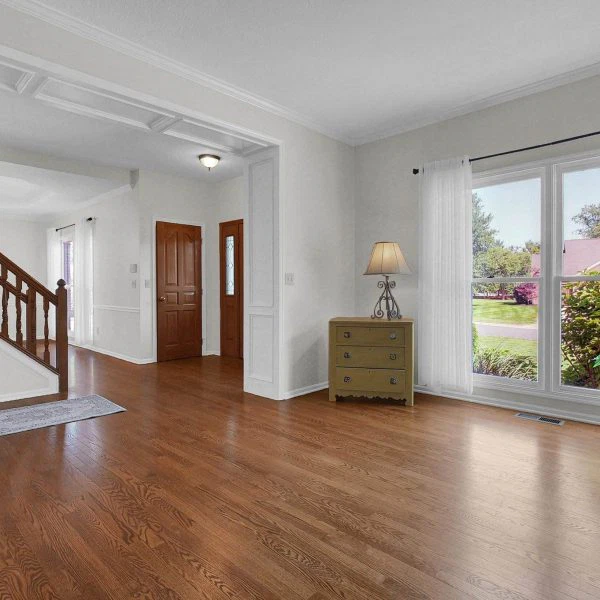 25-web-or-mls-295-woodsfield-ct