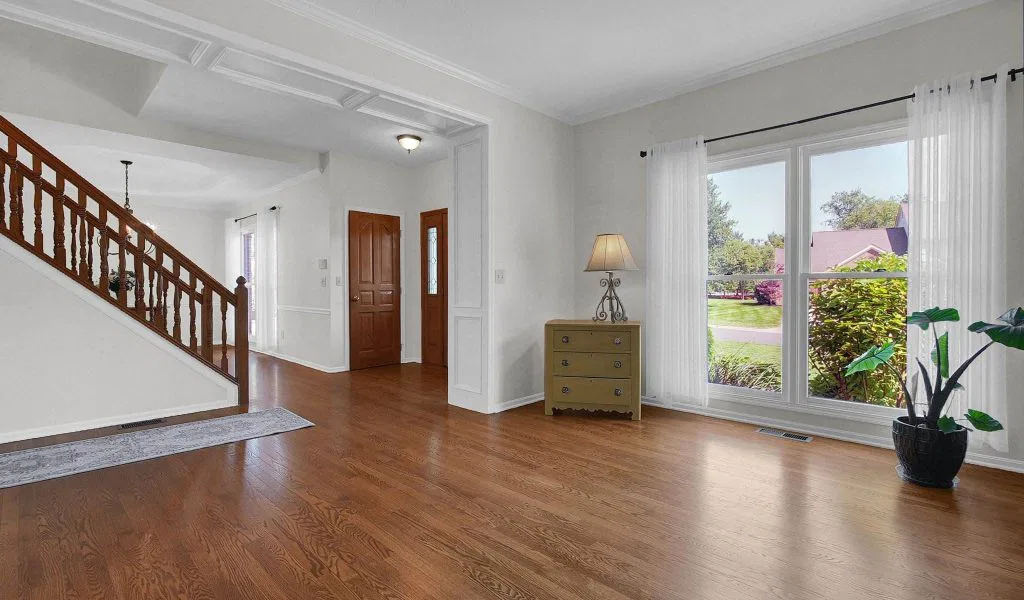 25-web-or-mls-295-woodsfield-ct
