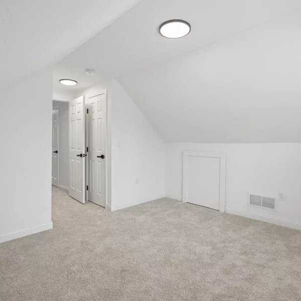 26-web-or-mls-196-maple-dr