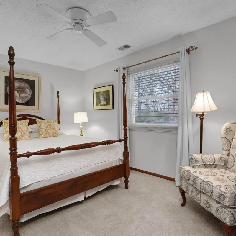 27-web-or-mls-8017-oakwind-ct