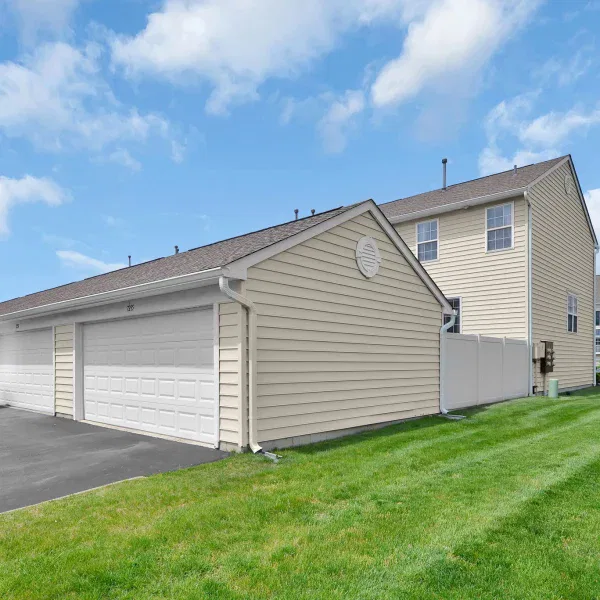 29-web-or-mls-7235-colonial-affair-dr