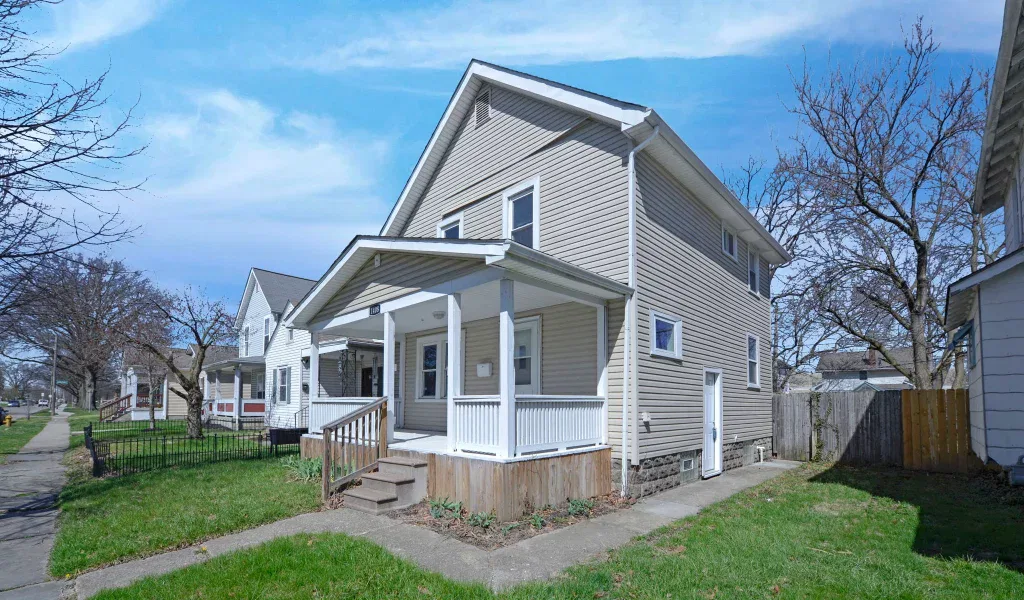 3-web-or-mls-1408-briarwood-ave