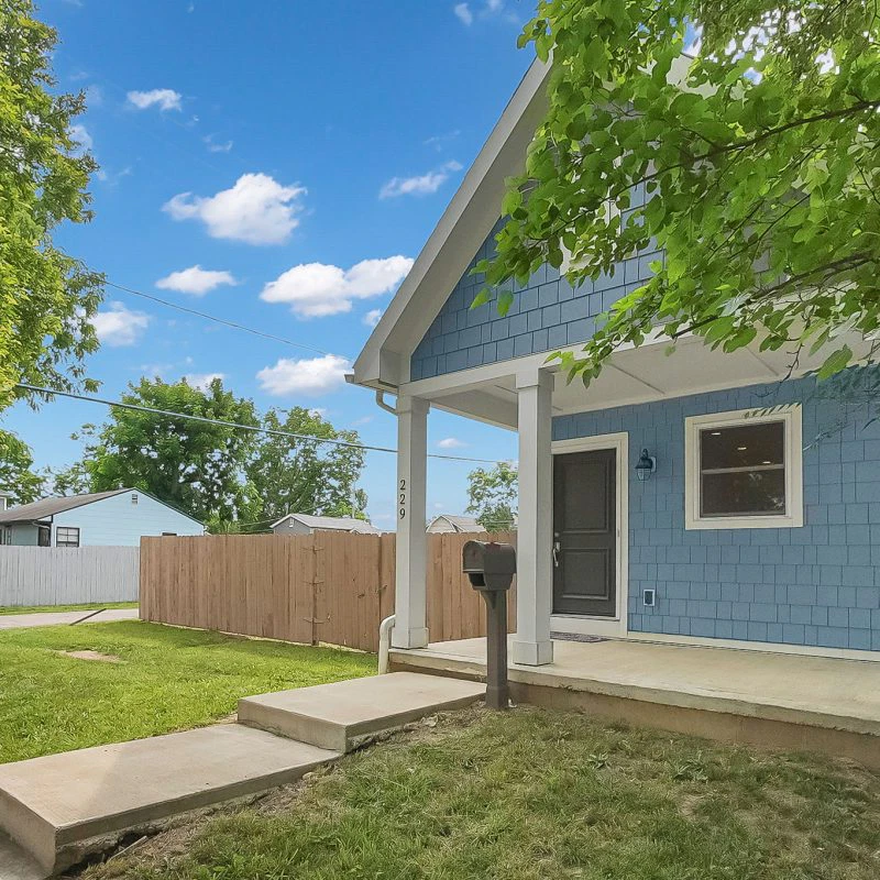 3-web-or-mls-229-s-highland-ave