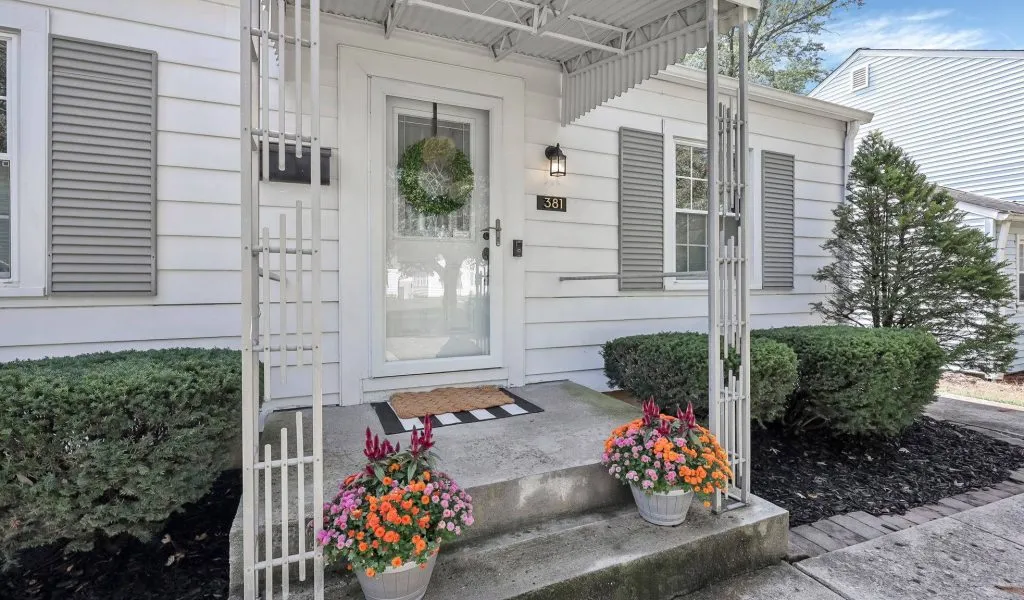 3-web-or-mls-381-e-jeffrey-pl