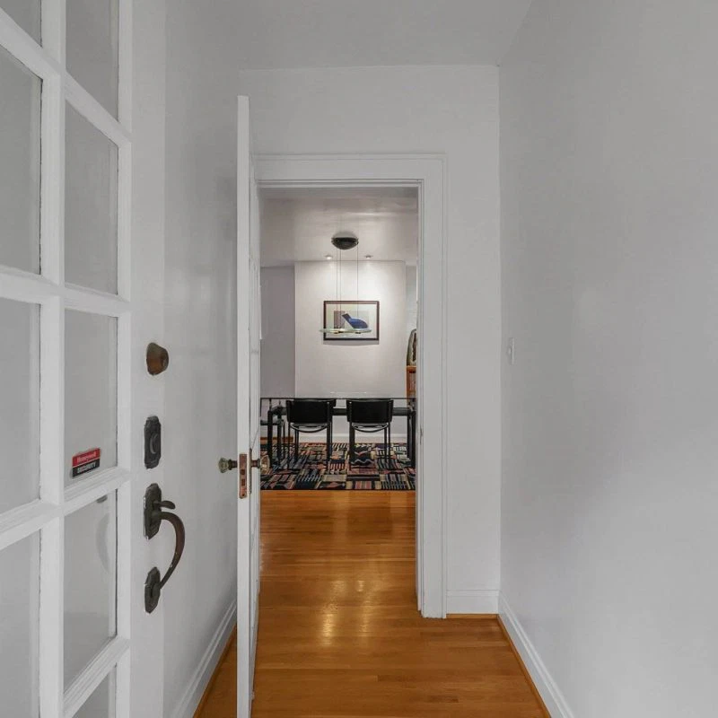3-web-or-mls-711-city-park-ave