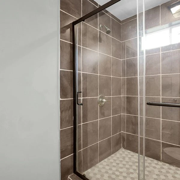 30-web-or-mls-229-s-highland-ave