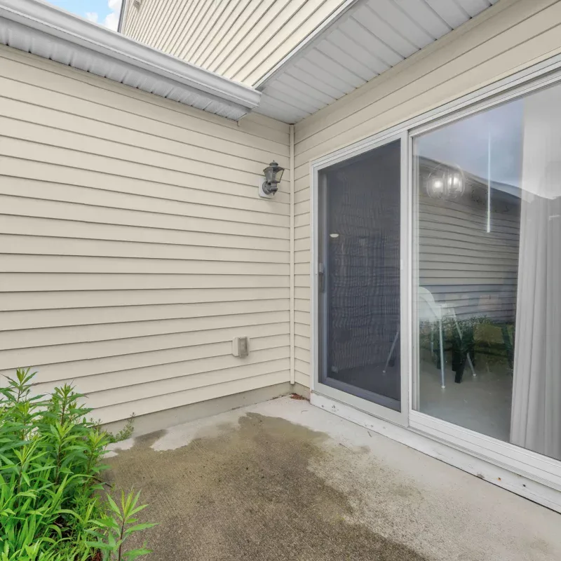 30-web-or-mls-7753-lantana-ave
