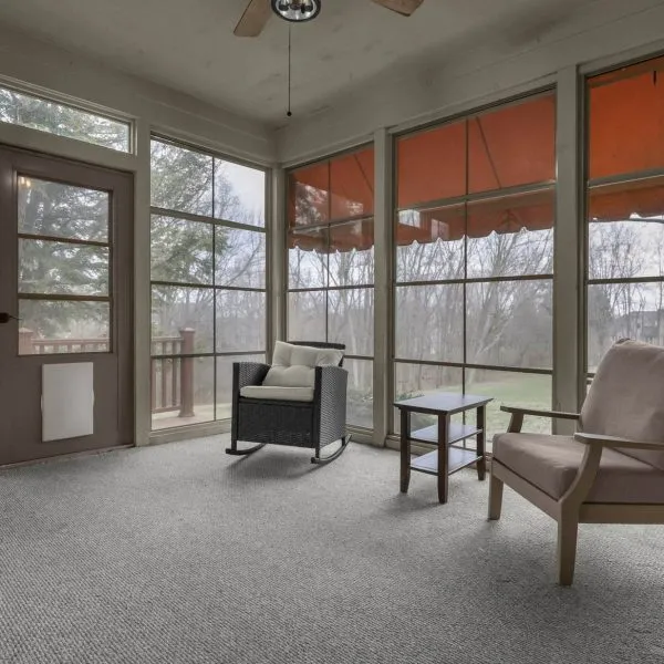 31-web-or-mls-1650-sherborne-ln