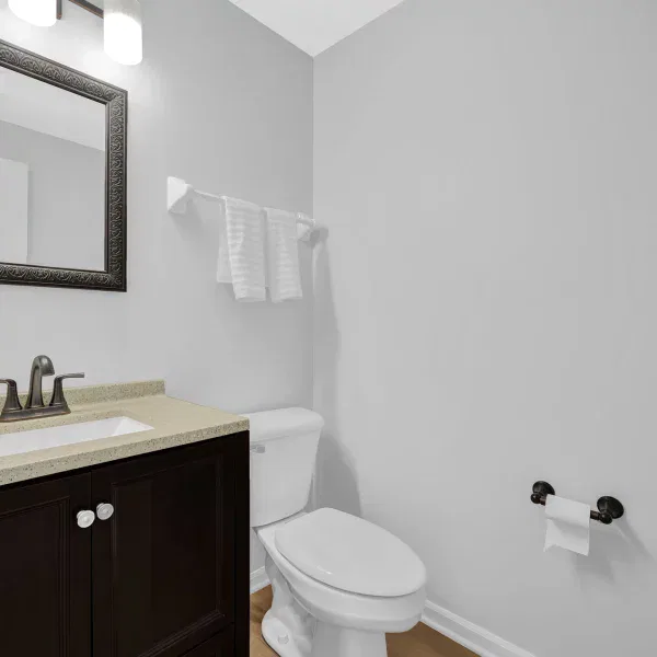 31-web-or-mls-7235-colonial-affair-dr