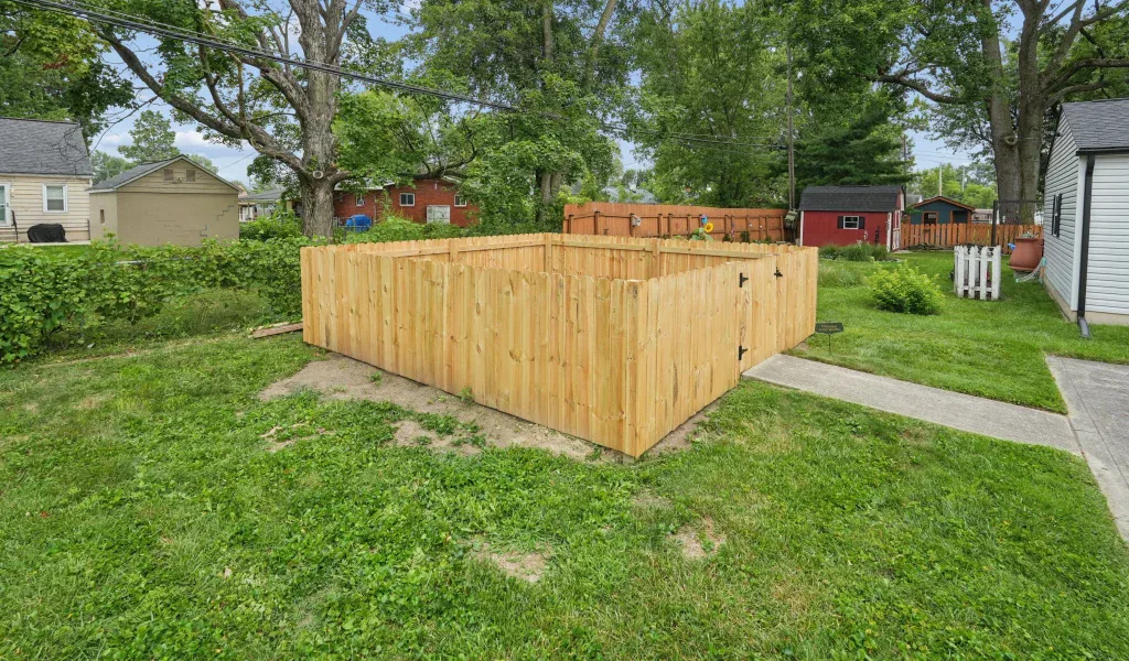 32-web-or-mls-196-maple-dr
