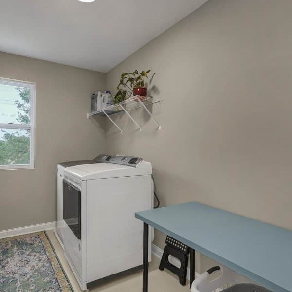 33-web-or-mls-162-silver-pne-ln