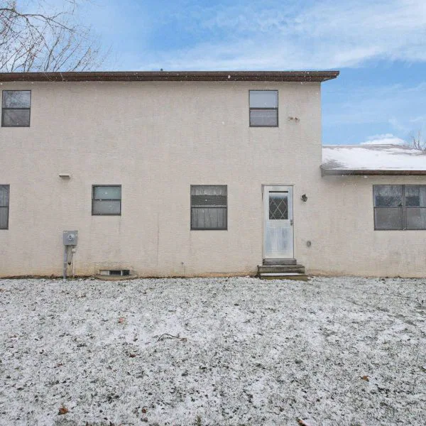 33-web-or-mls-7010-rockwoods-pl